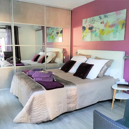 Lucia, Moderne Avec Piscine Temperee, Ping Pong, Proche A Vieux-boucau