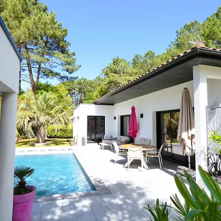 Lucia, Moderne Avec Piscine Temperee, Ping Pong, Proche A Vieux-boucau ヴィラ ヴュー・ブコー・レ・バン