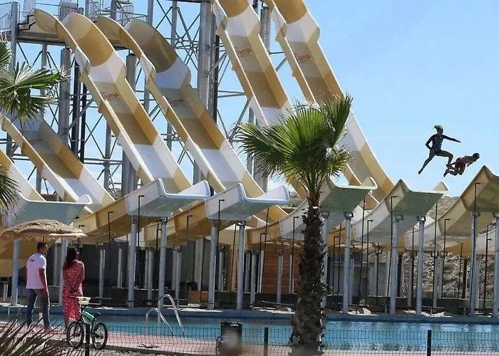 Вилла Lucia, Moderne Avec Piscine Temperee, Ping Pong, Proche A Vieux-boucau Вьё-Боко-ле-Бен