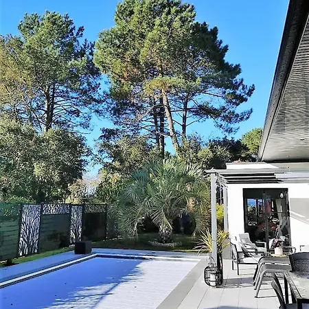 Lucia, Moderne Avec Piscine Temperee, Ping Pong, Proche A Vieux-boucau Vieux-Boucau-les-Bains