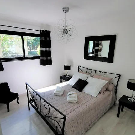 Villa Lucia, Moderne Avec Piscine Temperee, Ping Pong, Proche A Vieux-boucau *