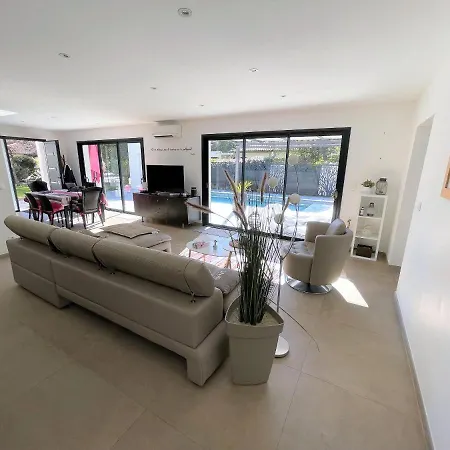Villa Lucia, Moderne Avec Piscine Temperee, Ping Pong, Proche A Vieux-boucau *